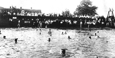 Bathing at Bridesburg in a 1913 Delaware
